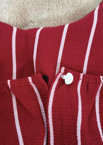 Women&#39;s Red Top With Tying Back