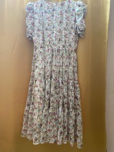 🤍Floral Print Midi Dress🤍