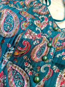 Jimichu Paisley Blouse