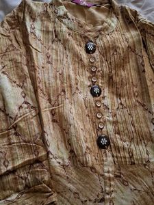 Elegant Printed Kurta.. Back Side Added