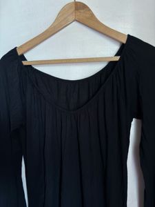 Beautiful Black Full Sleeve Top