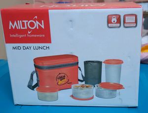 Milton Lunch Box With Beautiful Bag
