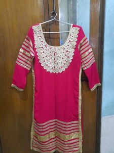 Designer Piece Pink &amp; Gold Embroidered Kurta Set