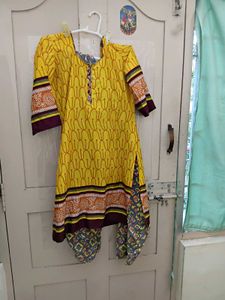 Salwar Suit Set With Knot