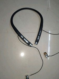 OUD neckband 🔴connecting but not working 🔴❌connecting but not working 🔴❌oud neckband not working price will be negotiable 🔴