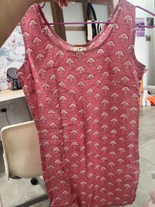 Stylish Sleeveless Top