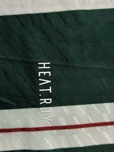 Manchester United Football Jersey For SALE
