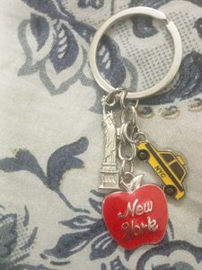 NYC Souvenir Keychains - Set of 2