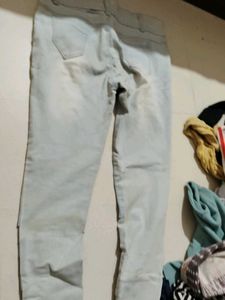 Cutout Detail Jeans