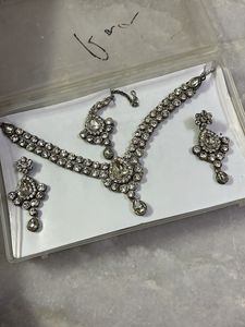 Silver Jewellery Set
