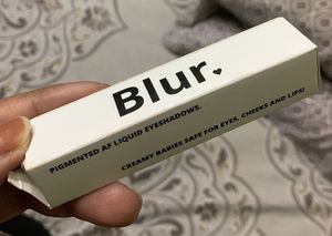 Blur Liquid Highlighter
