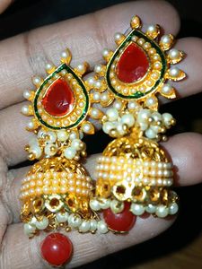 Trendy EARRINGS