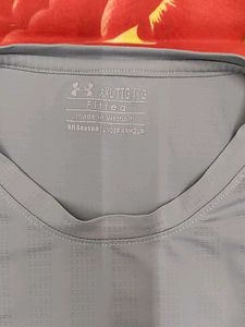 Under Armour Athletic T-Shirt