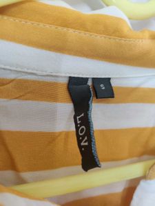 Smart Top In Summer Hues
