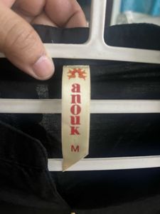 Elegant Black &amp; Green Kurta