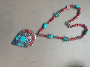 Vintage Style Turquoise & Coral Beaded Necklace