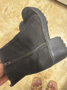 Black Boots