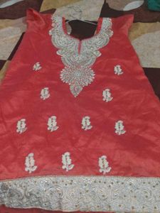 Elegant Embroidered Kurti
