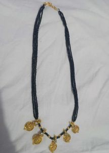 Elegant Black Beaded Necklace