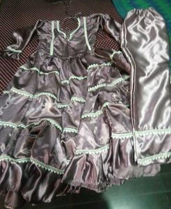 Elegant Ethnic gown & Pants Set leyarr gow