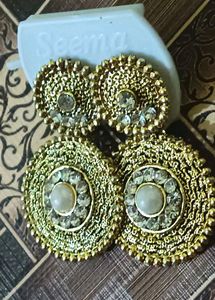 SALE🔥 Golden Stone Earrings