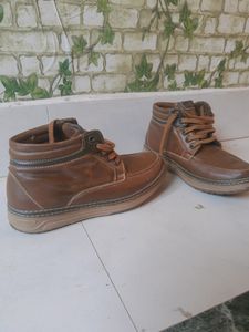 Mens Boot In Very Good Condition 6 Number