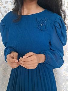 Pemplum Midi Dress