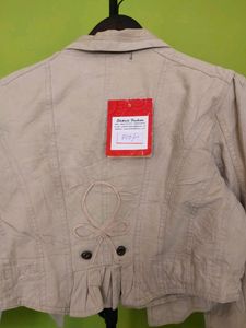 Trendy Denim Crop Jacket/New With Tag