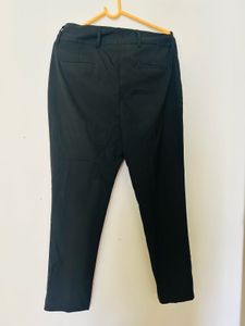 Vanheusen Black Straight Leg Pants