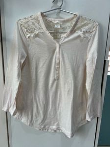 H&M  Lace Detail Top