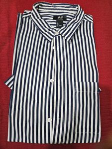 Men Half Sleeve Shirt (H&m)