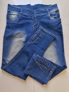 Navy Blue Stylish Strechable Jeans For Women🎀