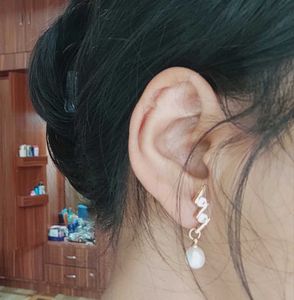 Classic Zig Zag Pearl Hanging Earring 🦪