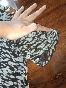 Pretty Printed Top Women