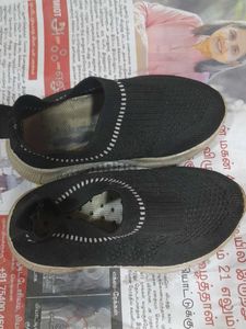 I Wanna Sell Babyboy Shoes.