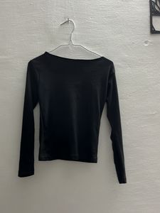 Basic Black Top