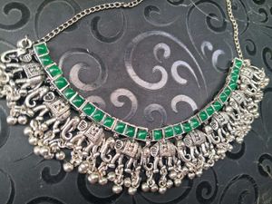 Silver Tone Green Necklace