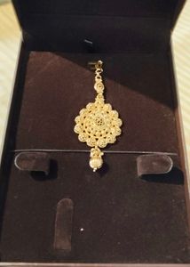 Gold Maang Tikka
