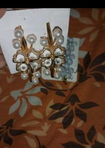 Necklace &amp; Hair Pins