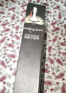 Breaking Dawn by Stephenie Meyer