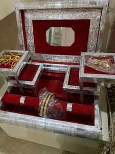 Vintage Maharani Shringar (Jewellery) Box