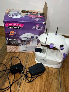 Akiara Sewing Machine