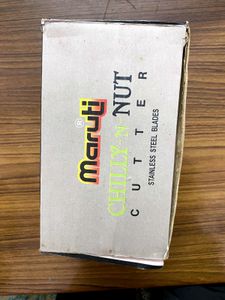 CHILLY AND NUT CUTTER