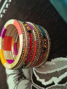 Sparkling multicolour lakh Bangle Set