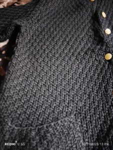 UNISEX Heavy Cozy Black Knitted Cardigan 😊