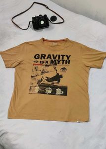 Round Neck T-shirt