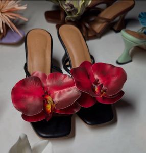 Red Flower Heel