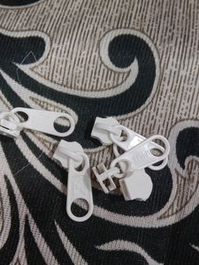 Long Zip With Hooks