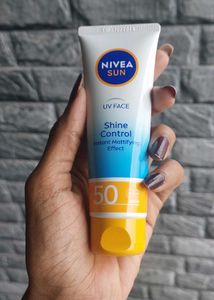 Nivea Shine Control Sunscreen Spf 50