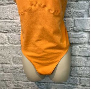 NWT Fabletics Yara Twist-back Sculpt Knit Bodysuit